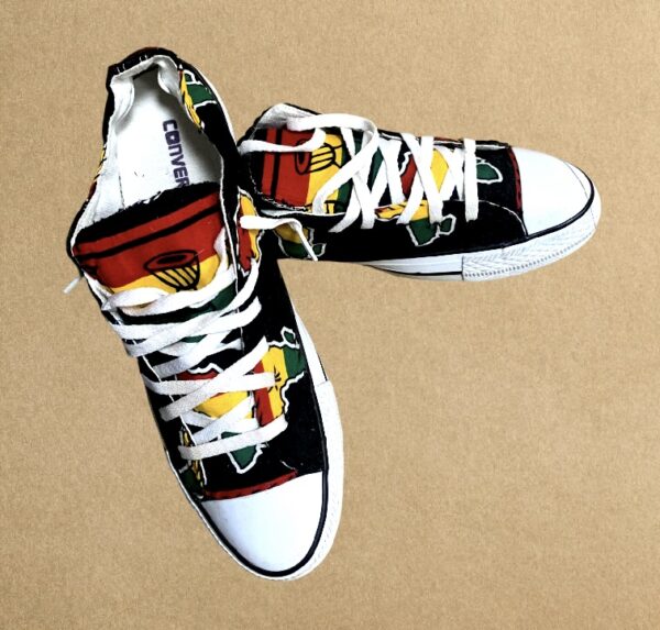 Ghanaian converse (10 MENS, WO'S 11.5, US 10, EUR 44) - Image 5